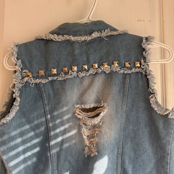 Studded demin vest - Picture 5 of 5